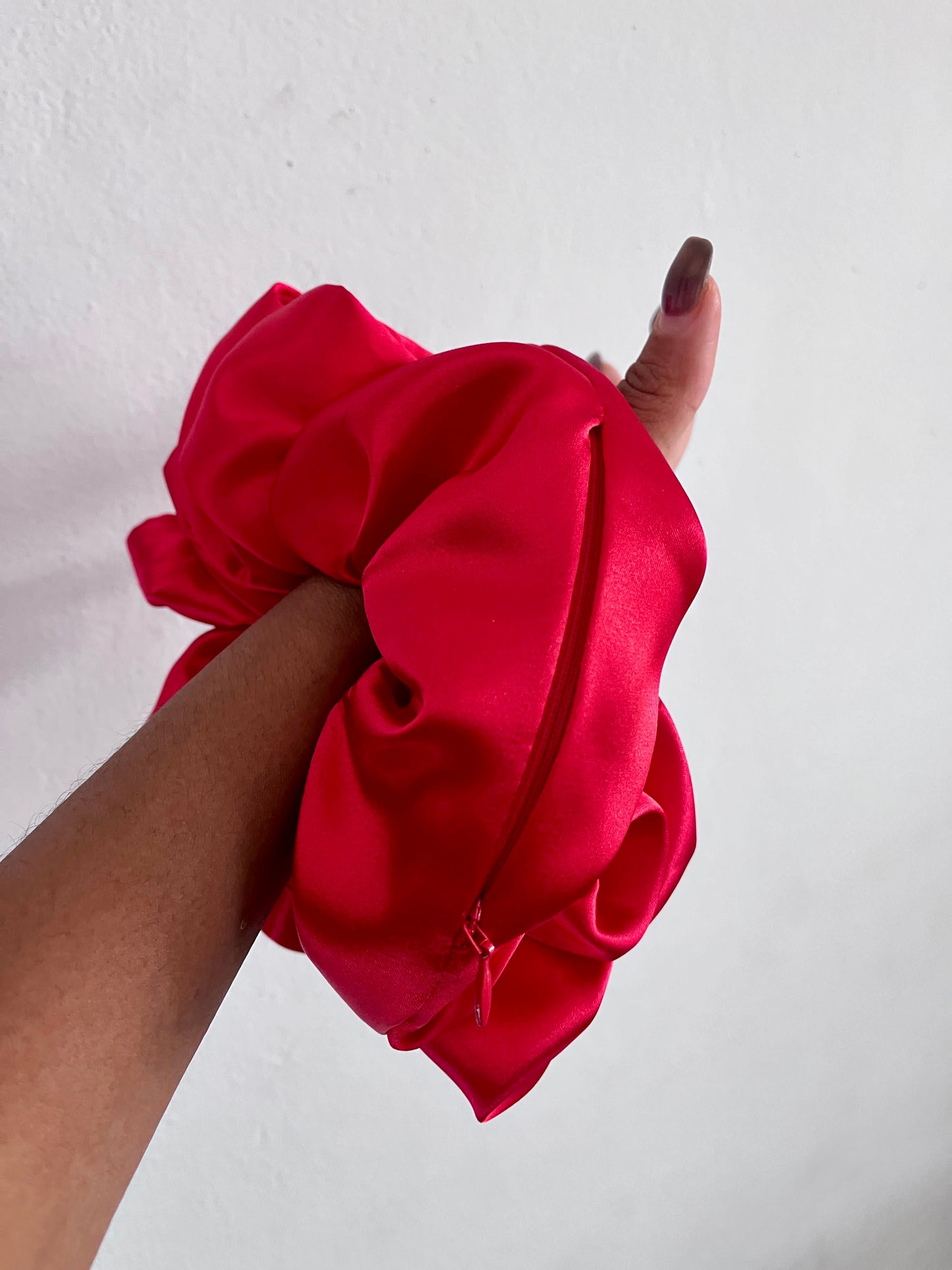 Boity Red XXL Zip Scrunchie 💖