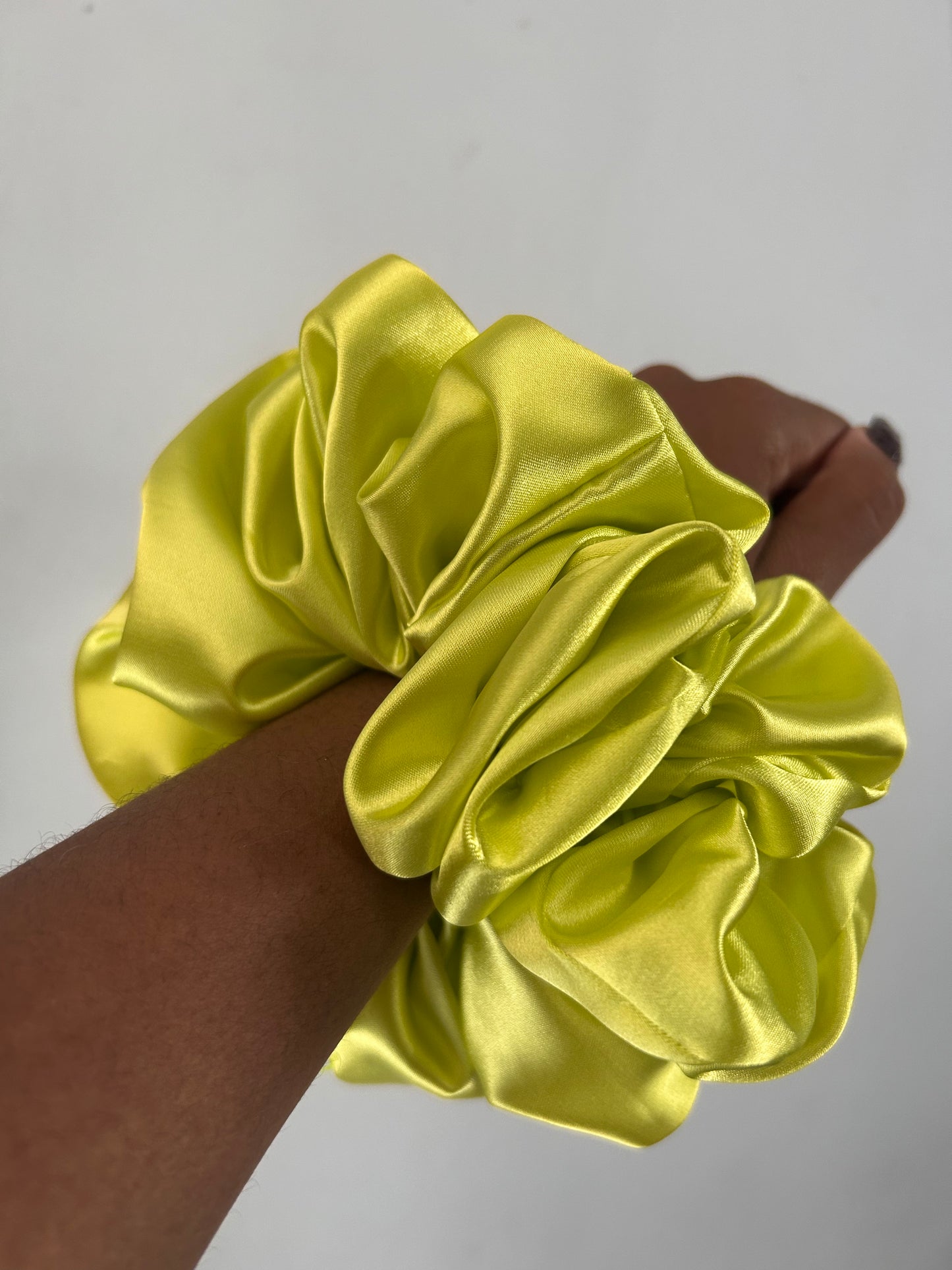 The Didi Lime Scrunchie 💛