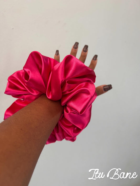 The Itu Bane🌸 XXL Scrunchie